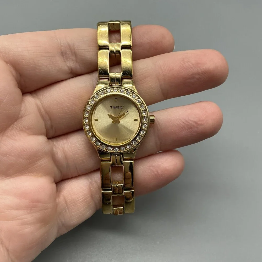 Timex Womens Watch 23mm Gold Tone Crystals Dress Bracelet New Battery 6.75